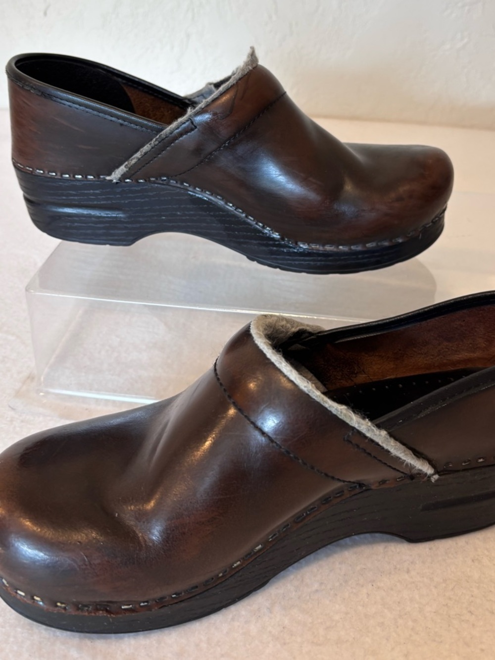 Dansko Brown Leather Clogs Mules EU 39 US 8.5-9 Slip On Shoes